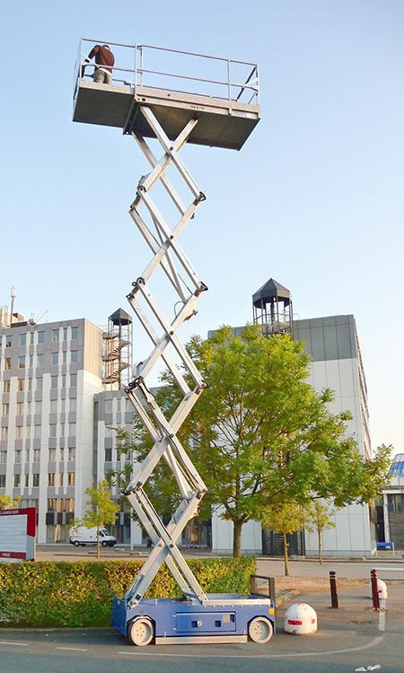Scherenbühnen B-Modelle